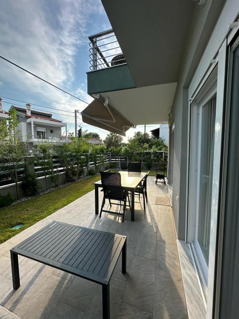 Blue Fish Luxury Villa Nikiti  Extérieur photo